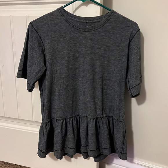 Lululemon Peplum top - Picture 1 of 3